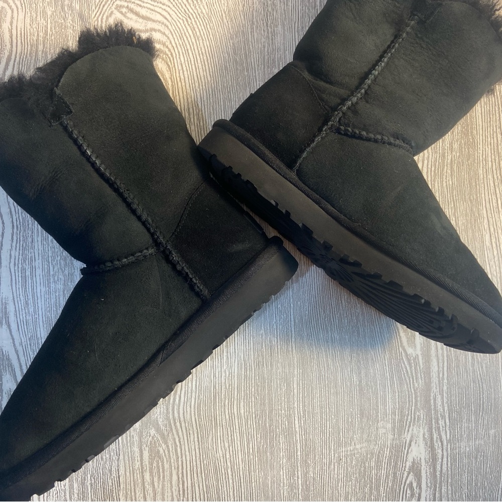 Black Uggs - image 5